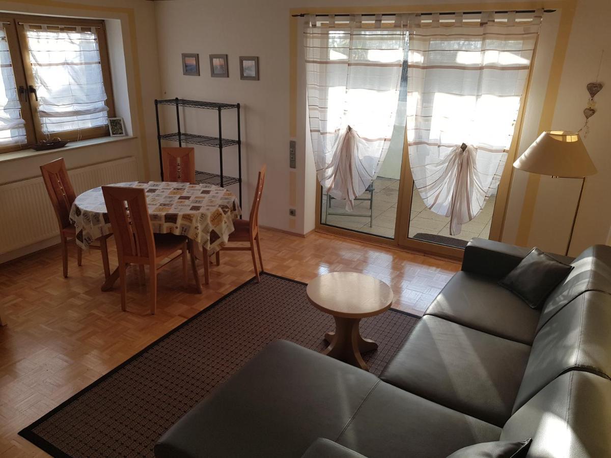 Apartment Am Riegelberg Oesdorf エクステリア 写真