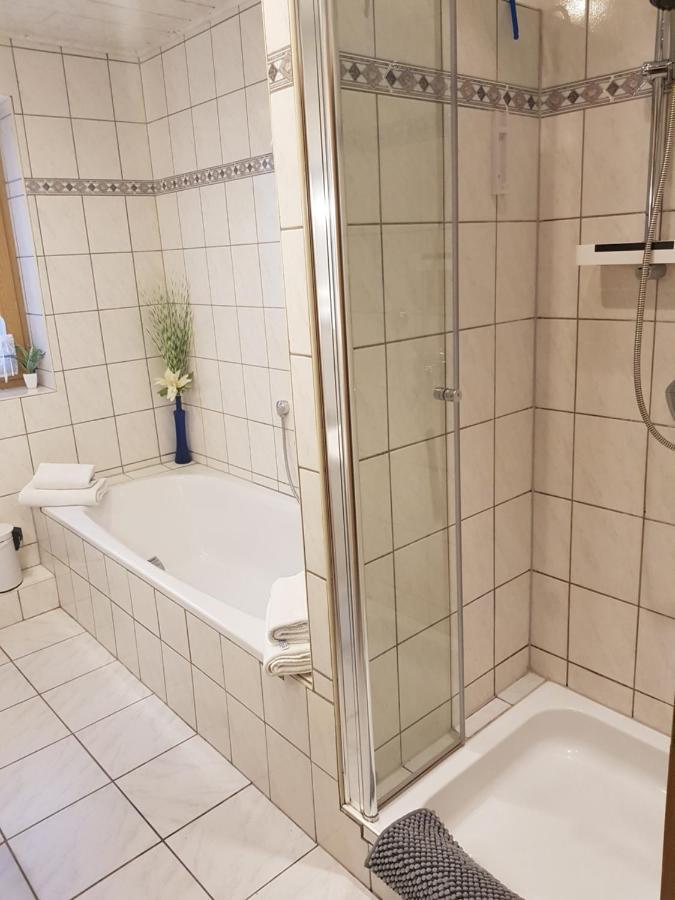 Apartment Am Riegelberg Oesdorf エクステリア 写真